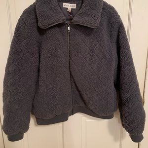 NEVER WORN warm fluffy target winter zip up coat